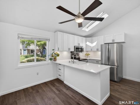 31 Hewitt Road Stonington CT 06355