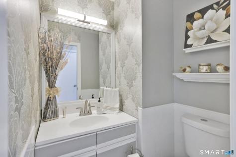 10 Thistle Way East Windsor CT 06016