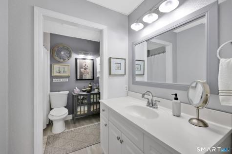 10 Thistle Way East Windsor CT 06016