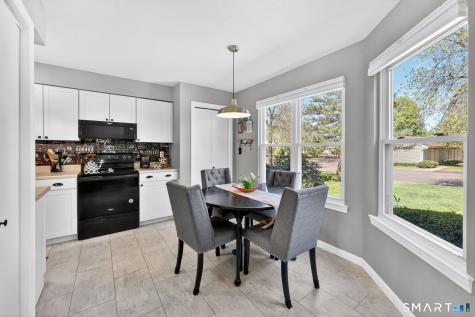 10 Thistle Way East Windsor CT 06016