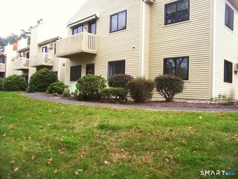 40 Firetown Road Simsbury CT 06070