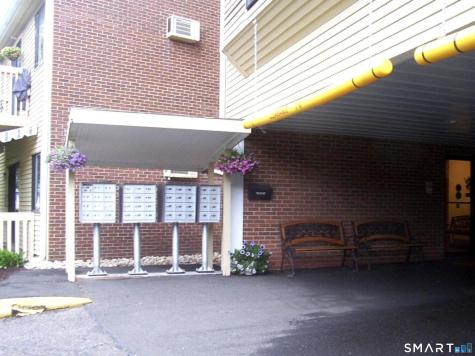 40 Firetown Road Simsbury CT 06070