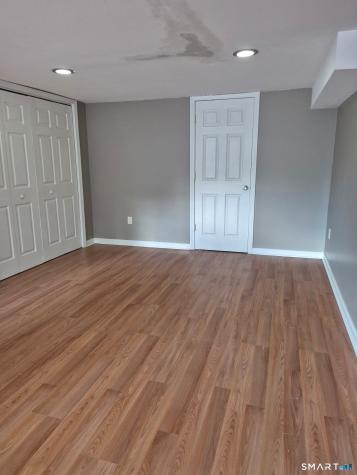 61 Terrace Gardens Wallingford CT 06492