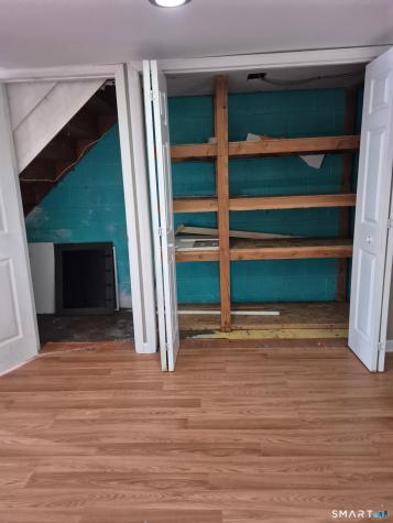 61 Terrace Gardens Wallingford CT 06492