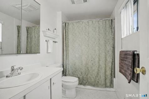 89 Harbor Drive Stamford CT 06902