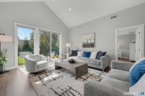 18 Hillcrest Drive Woodbridge CT 06525
