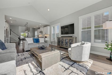 18 Hillcrest Drive Woodbridge CT 06525