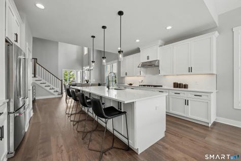 18 Hillcrest Drive Woodbridge CT 06525