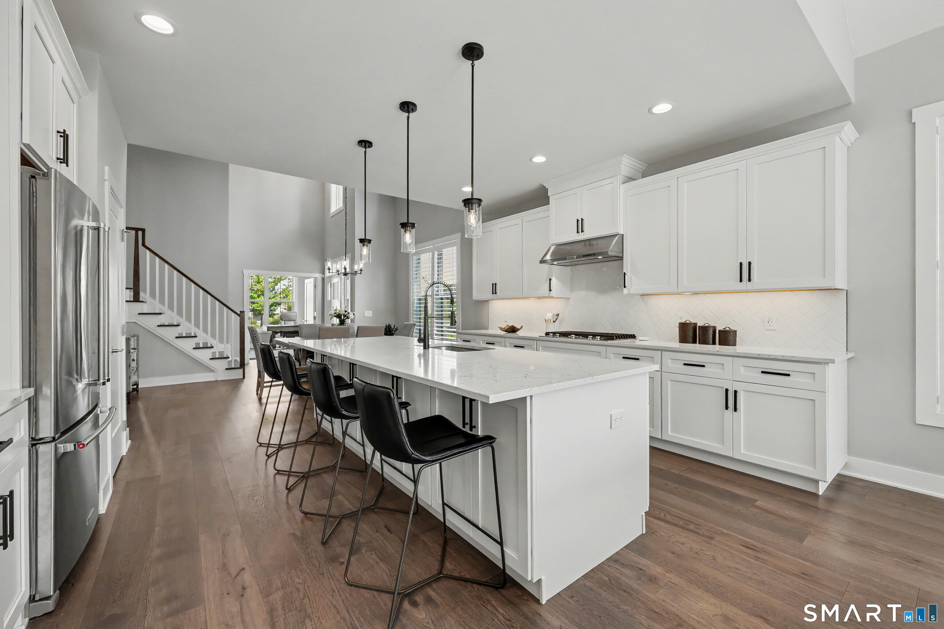 18 Hillcrest Drive Woodbridge CT 06525