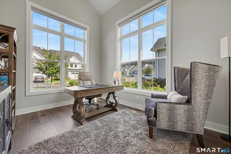 18 Hillcrest Drive Woodbridge CT 06525