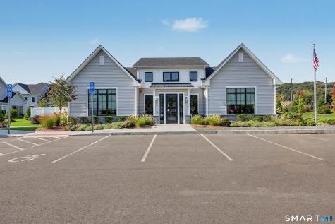 18 Hillcrest Drive Woodbridge CT 06525