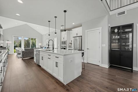 18 Hillcrest Drive Woodbridge CT 06525