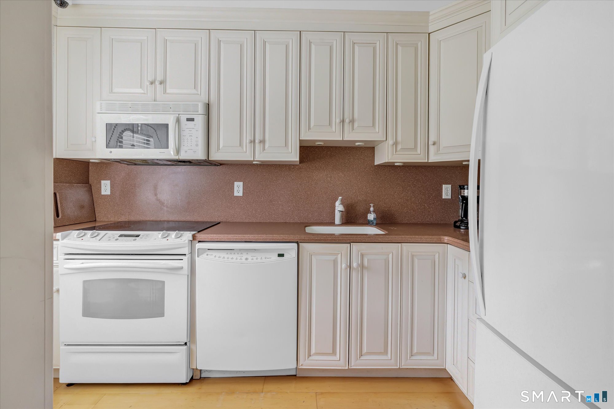 419 Asbury Ridge Shelton CT 06484