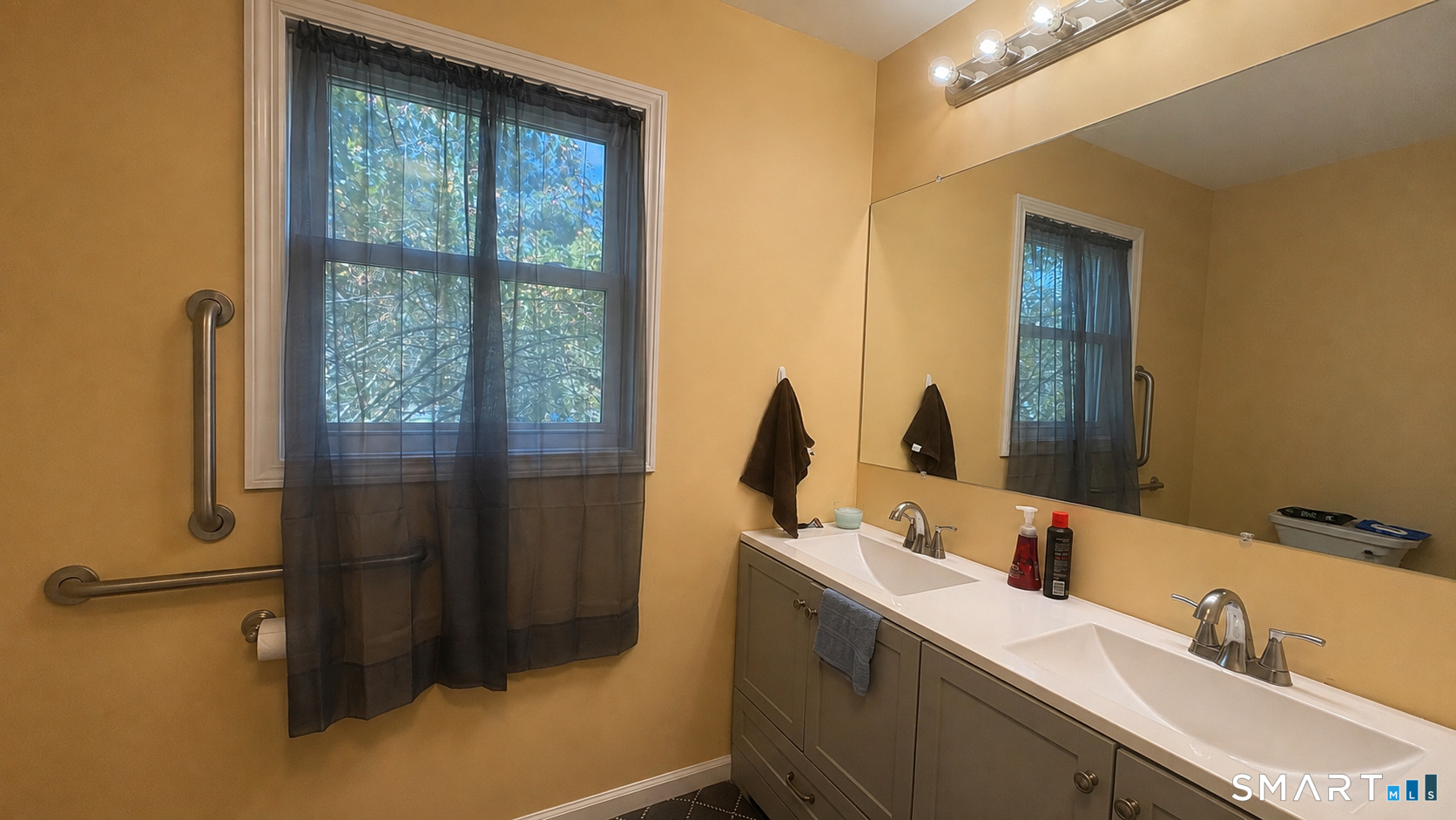 1165 Enfield Street Enfield CT 06082