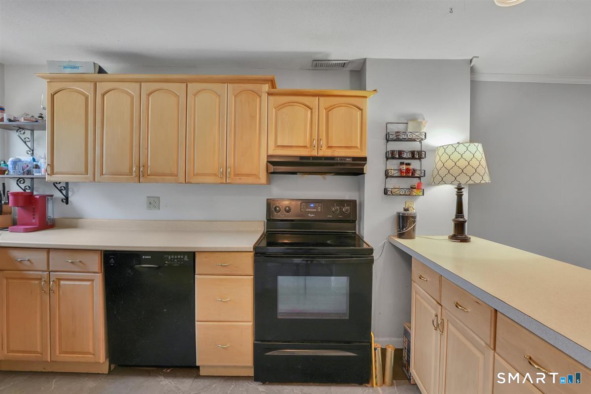 253 West Street Southington CT 06479