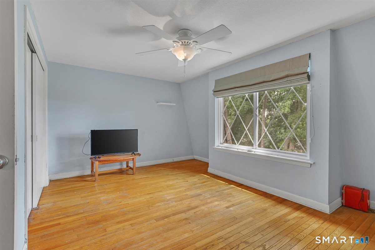 253 West Street Southington CT 06479