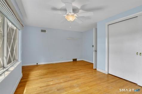 253 West Street Southington CT 06479
