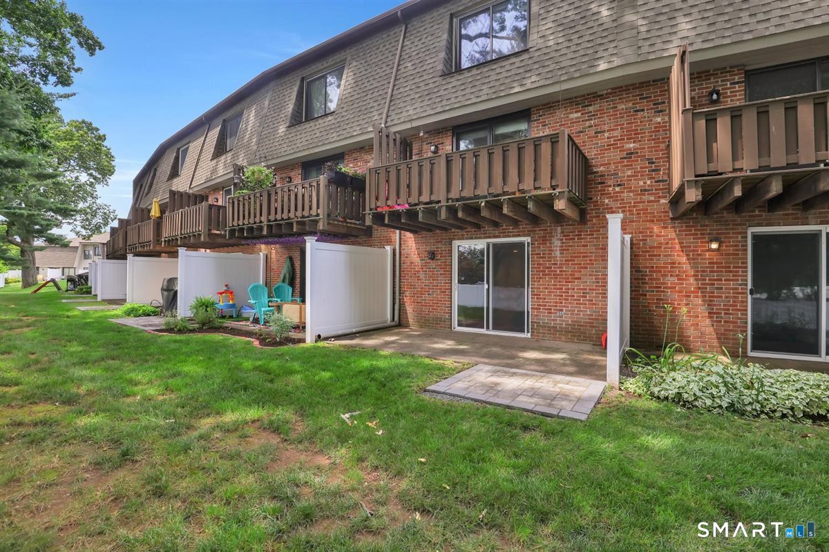 253 West Street Southington CT 06479