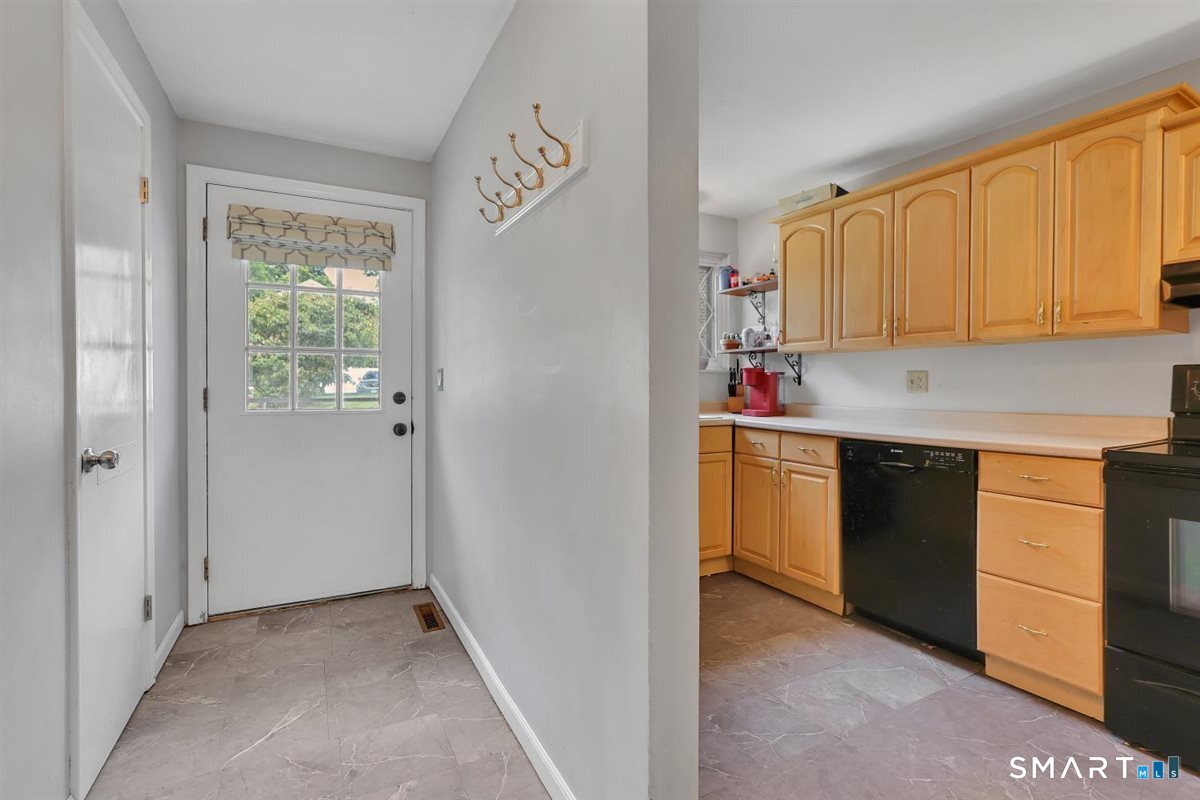 253 West Street Southington CT 06479