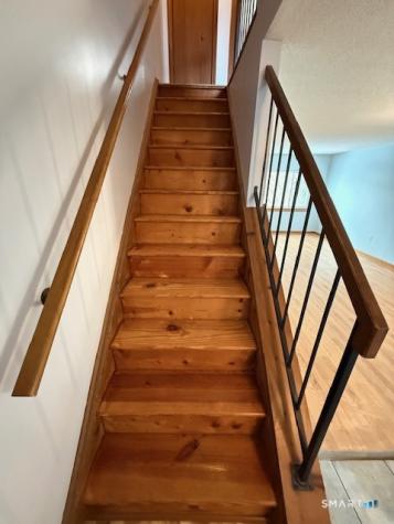 286 Monticello Drive Branford CT 06405