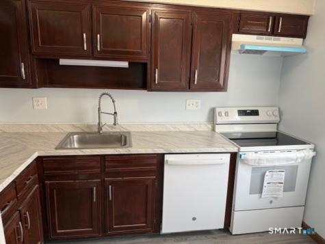 286 Monticello Drive Branford CT 06405