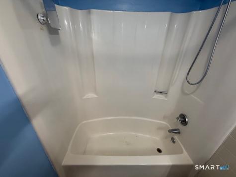 286 Monticello Drive Branford CT 06405