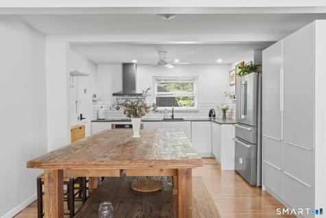 488 Oak Avenue Cheshire CT 06410