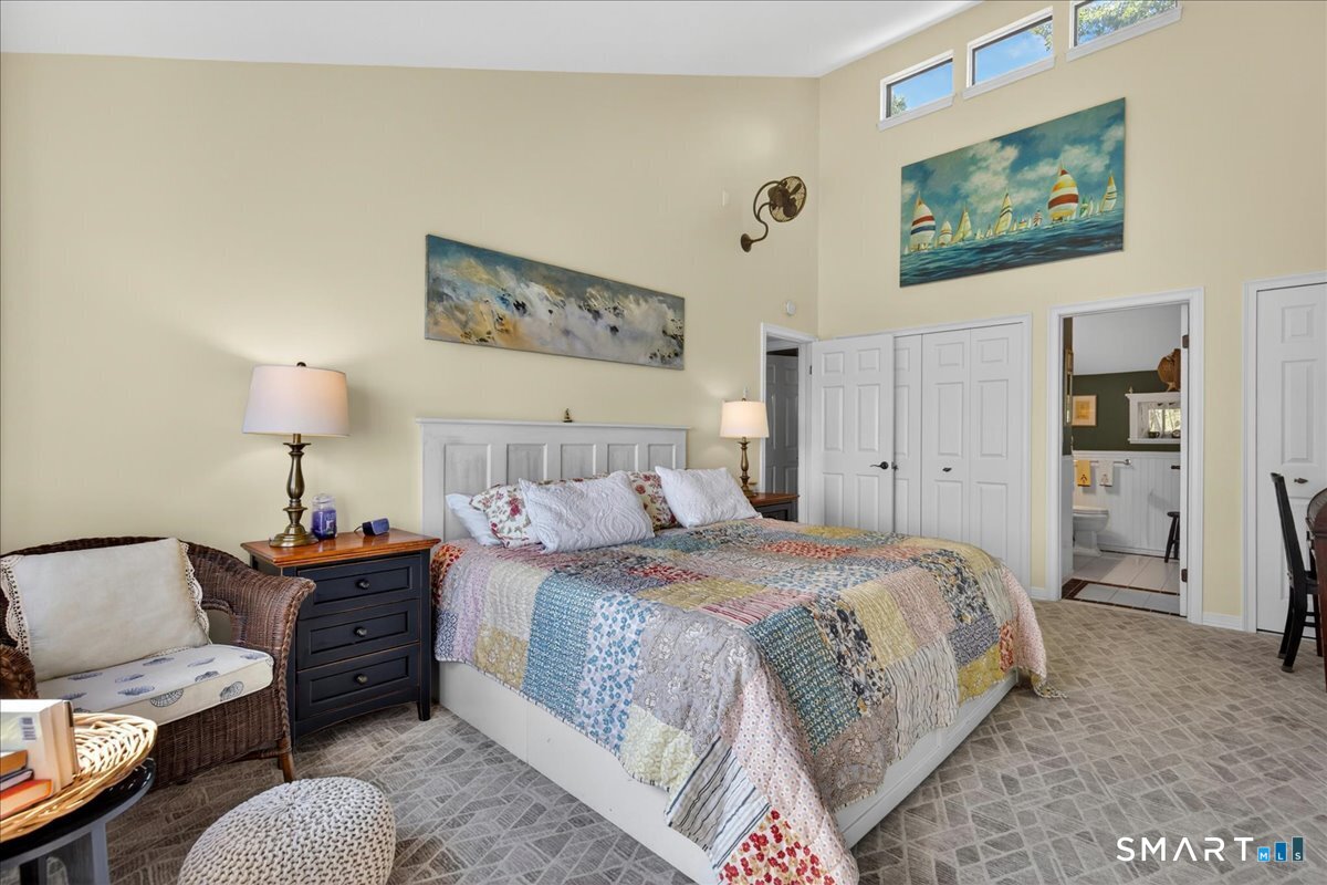 23 Harbour Village Branford CT 06405