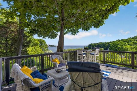 23 Harbour Village Branford CT 06405