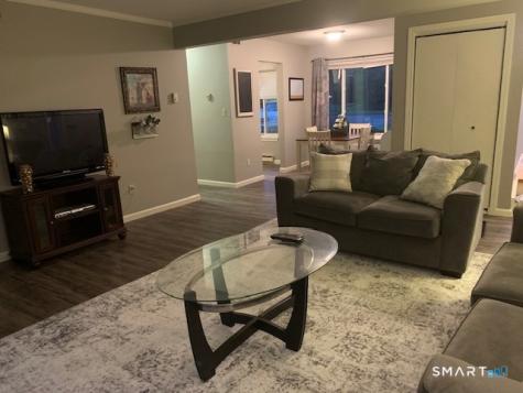 129 Candlewood Drive South Windsor CT 06074