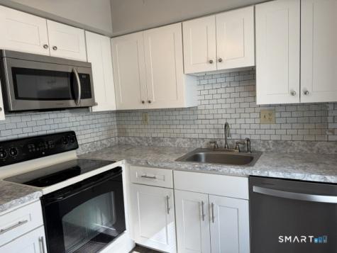 129 Candlewood Drive South Windsor CT 06074