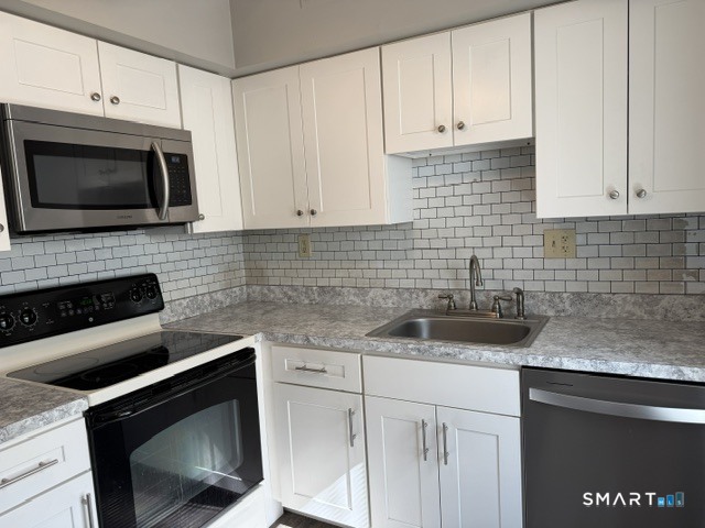 129 Candlewood Drive South Windsor CT 06074