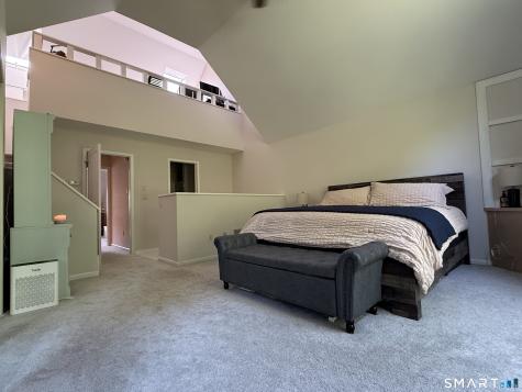 42 Summerfield Gardens Shelton CT 06484