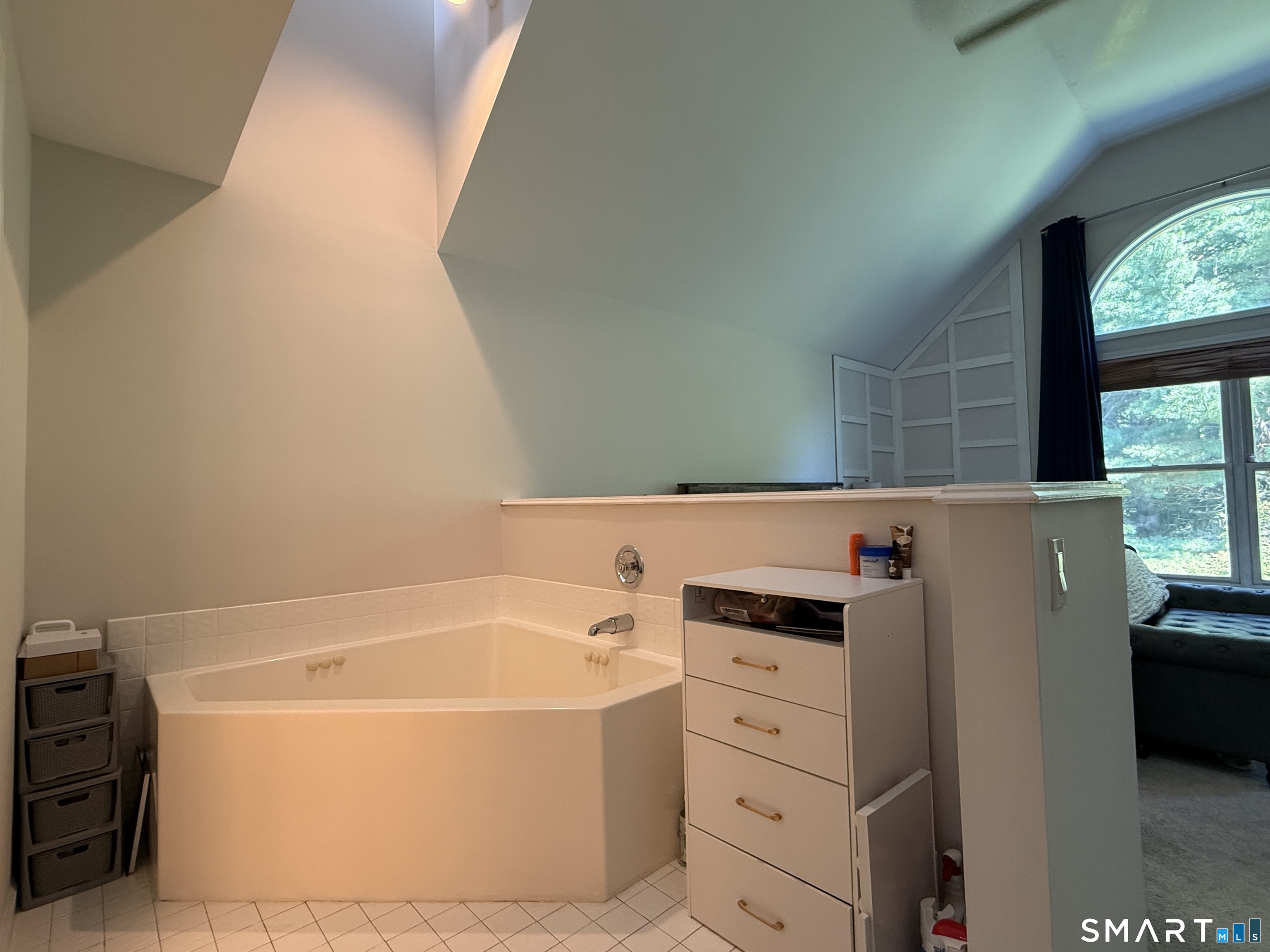 42 Summerfield Gardens Shelton CT 06484