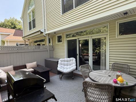 42 Summerfield Gardens Shelton CT 06484