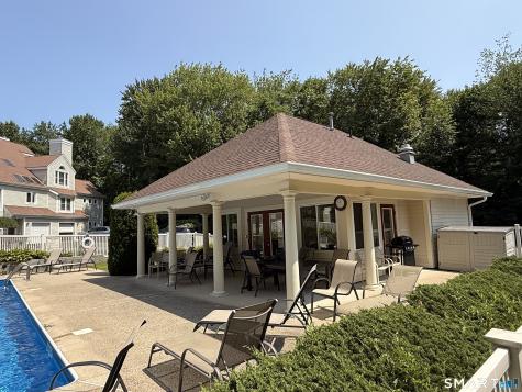 42 Summerfield Gardens Shelton CT 06484