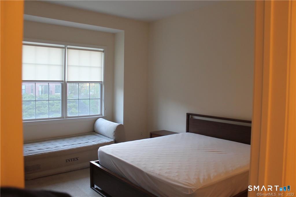 1 King Philip Drive West Hartford CT 06117