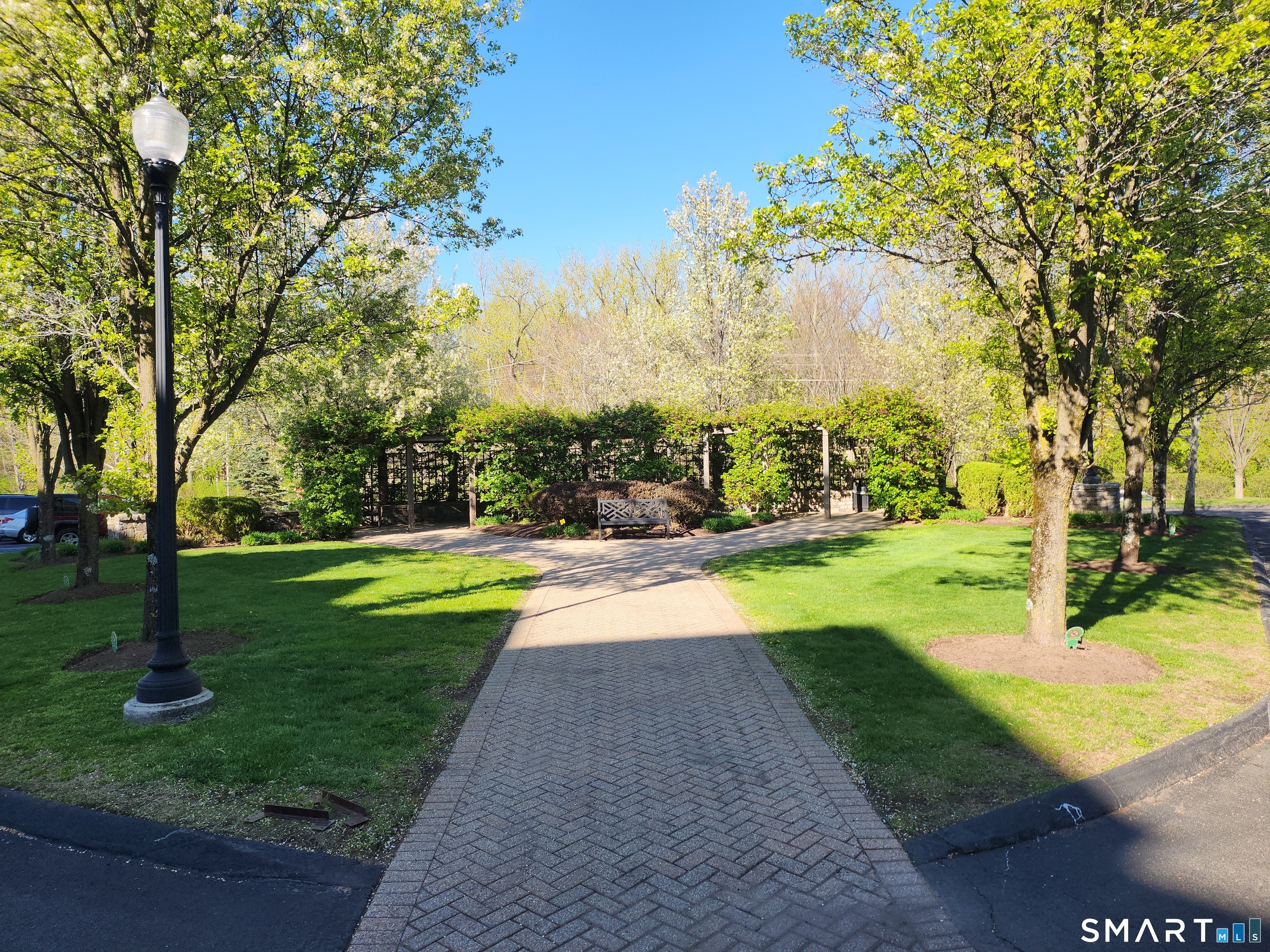 1 King Philip Drive West Hartford CT 06117