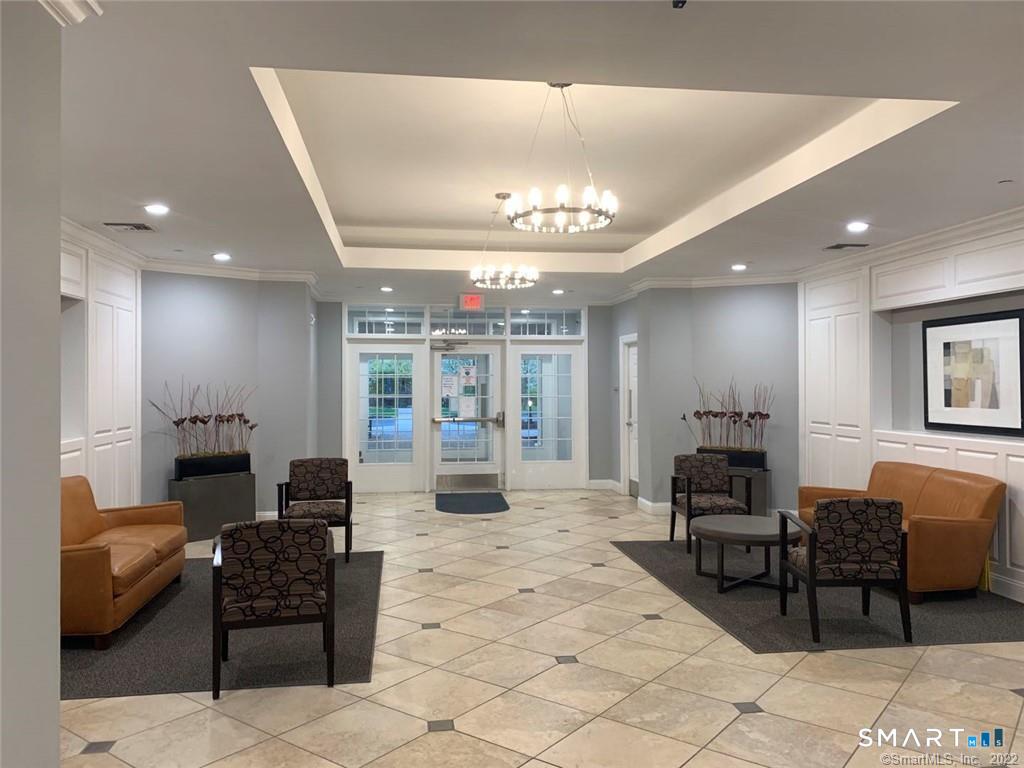 1 King Philip Drive West Hartford CT 06117