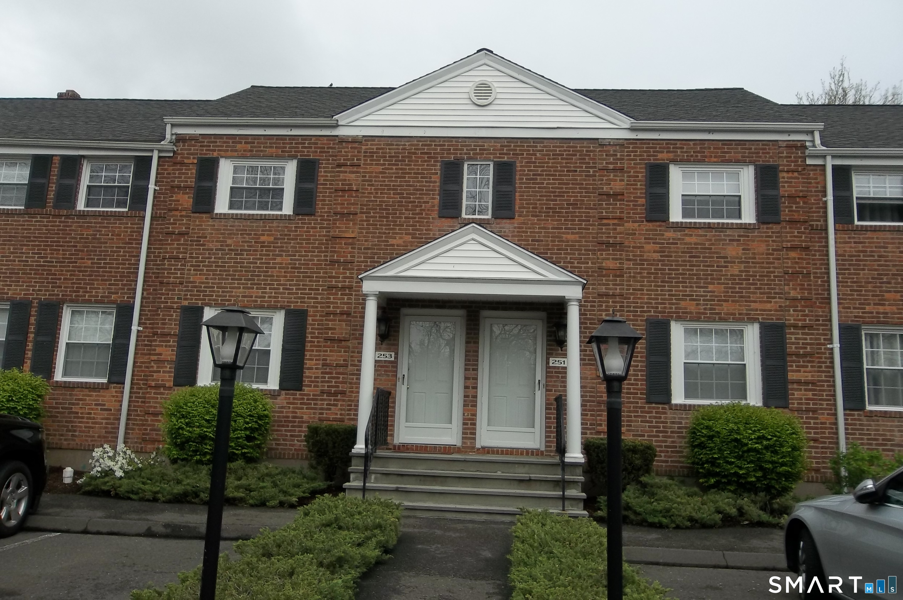 Stamford CT, 251 Bridge Street, Unit 251