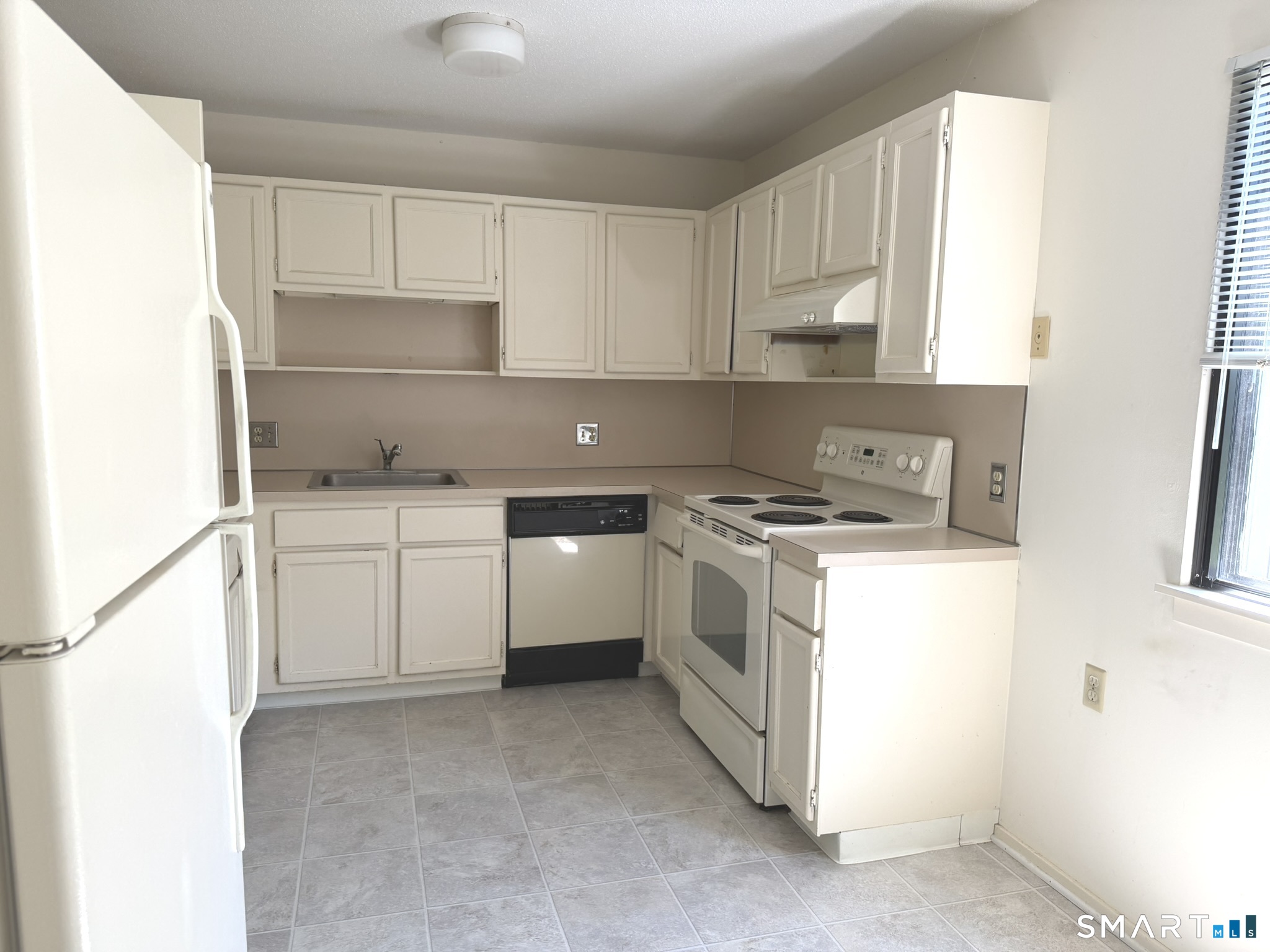 786 Heritage Village Southbury CT 06488