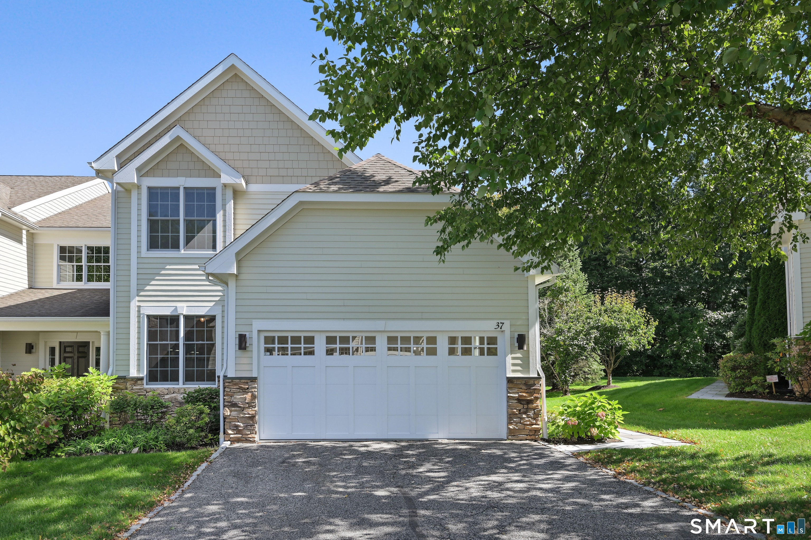 638 Danbury Road Ridgefield CT 06877