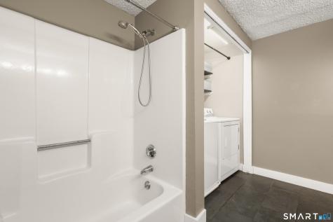 9 Clubhouse Drive Cromwell CT 06416