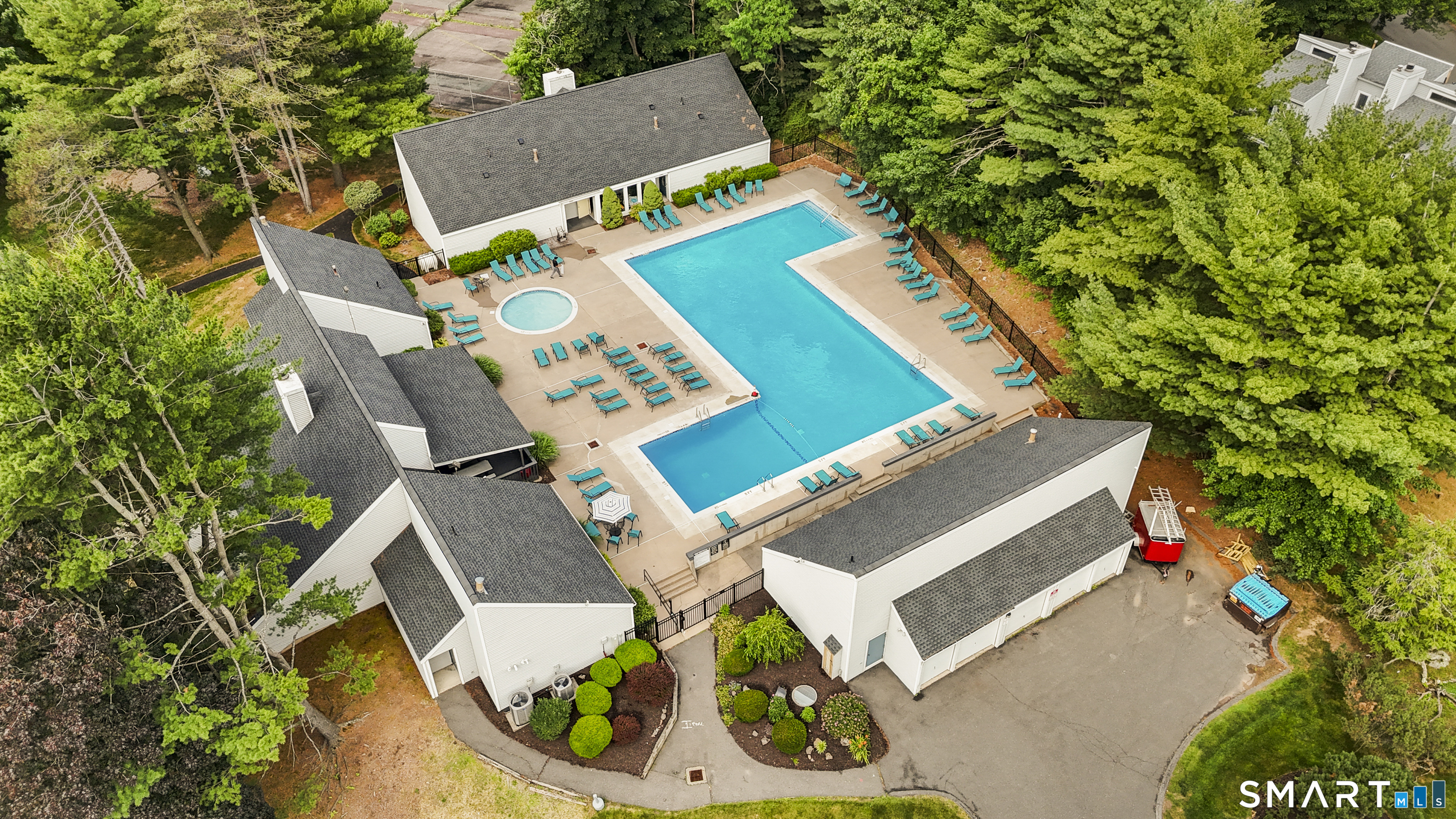 9 Clubhouse Drive Cromwell CT 06416