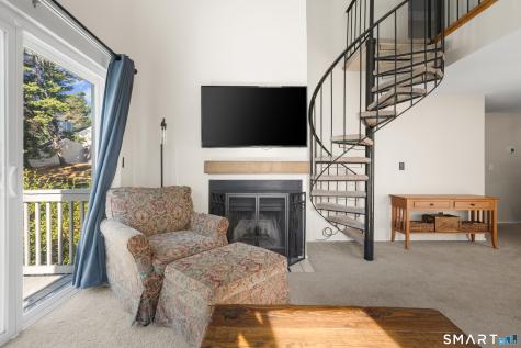 9 Clubhouse Drive Cromwell CT 06416