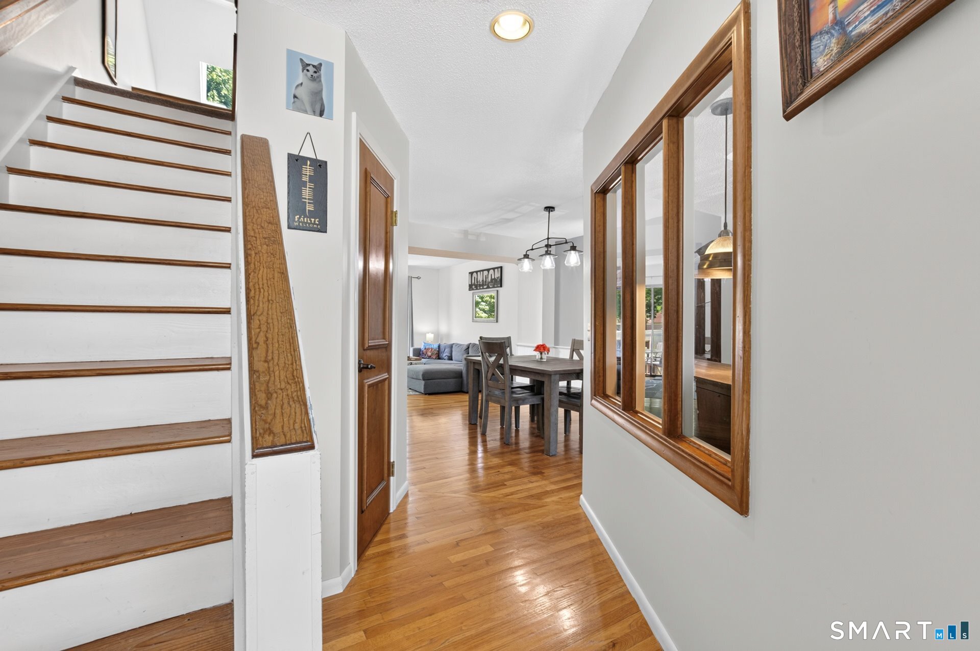 19 Wickhams Fancy Canton CT 06019