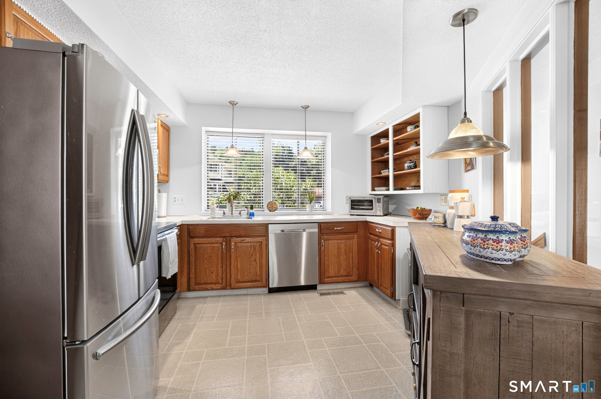 19 Wickhams Fancy Canton CT 06019