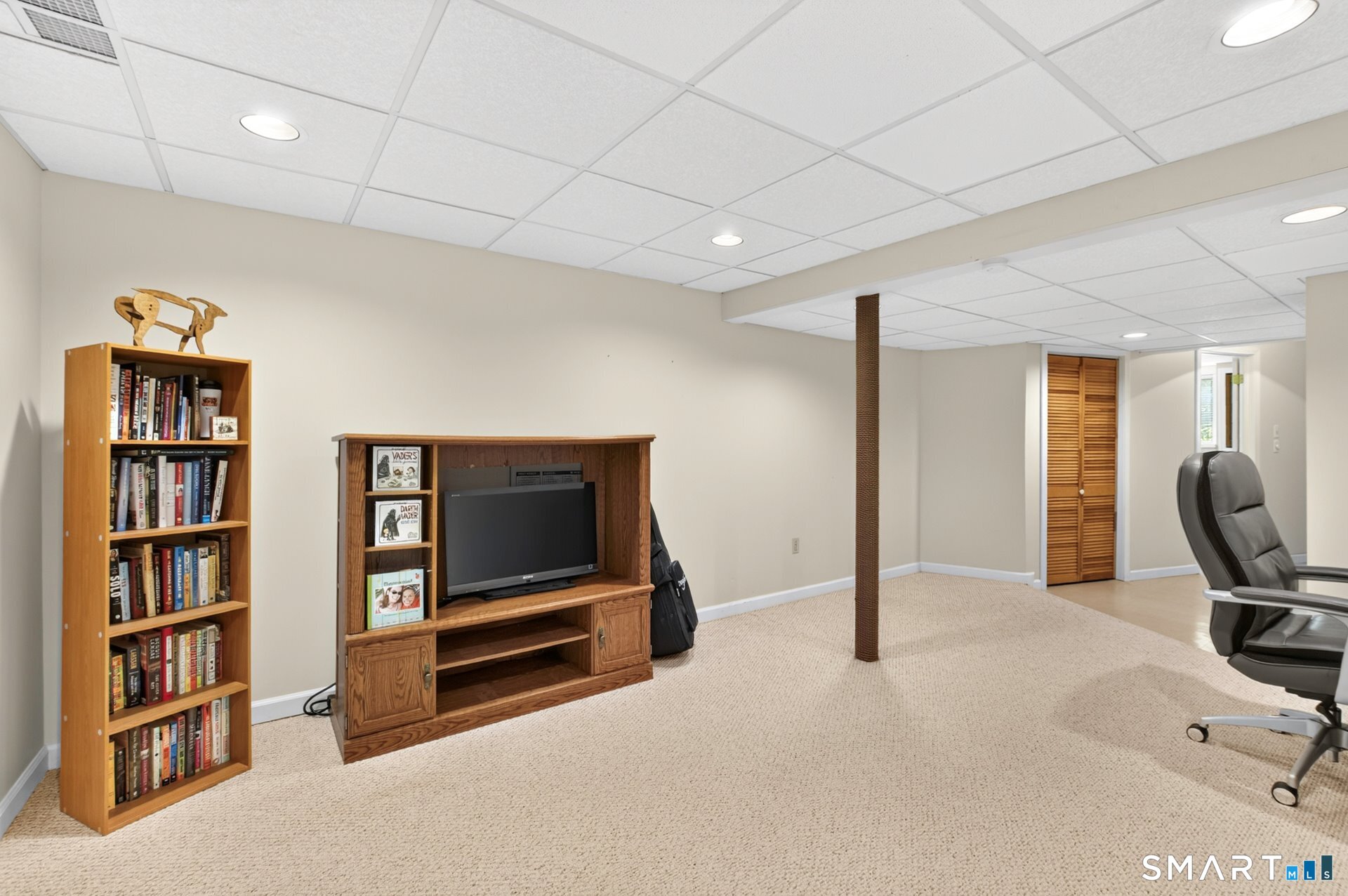 19 Wickhams Fancy Canton CT 06019