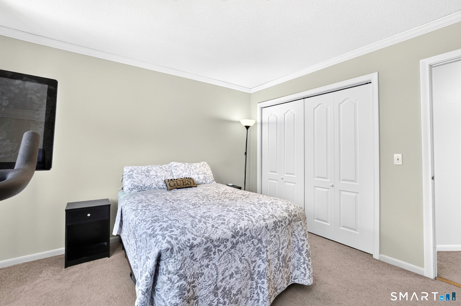 19 Wickhams Fancy Canton CT 06019