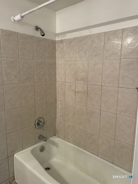 139 Towne House Road Hamden CT 06514